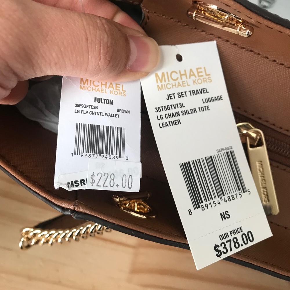 🌼Michael Kors Set - Picture 9 of 16